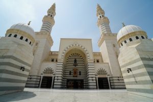 Umrah and Ziyarat: Pilgrimage & Historical Sites